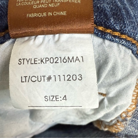 Kut from the Kloth | Amy Cropped Straight Leg Raw Hem Cuffed Jeans | Sz 4 - Picture 11 of 11